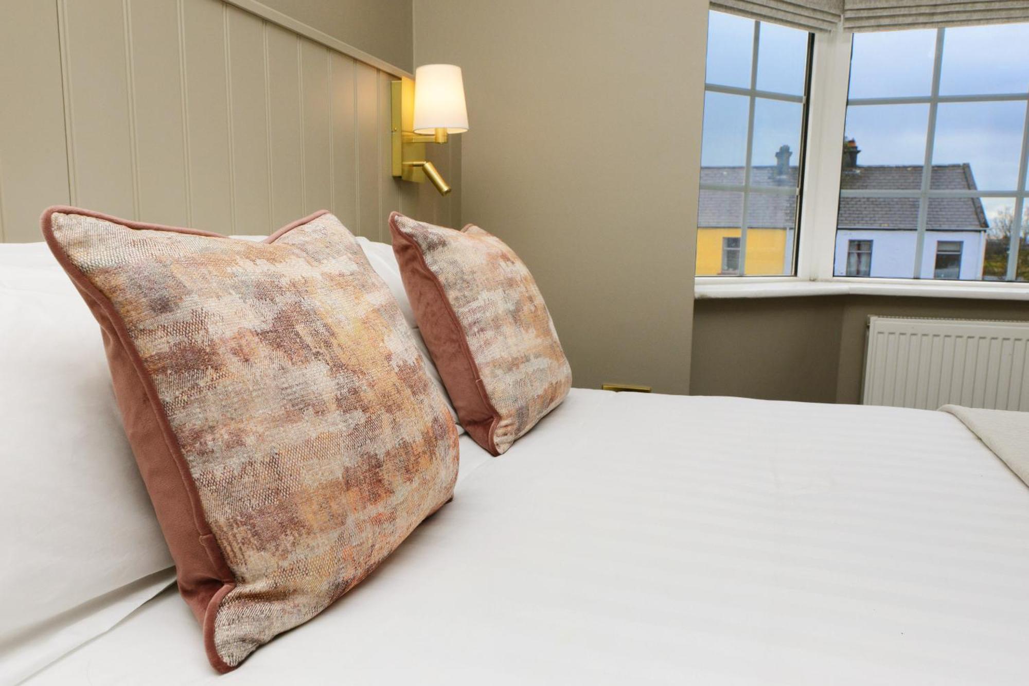 Urban Nest Townhouse Bed and Breakfast Galway Exteriör bild