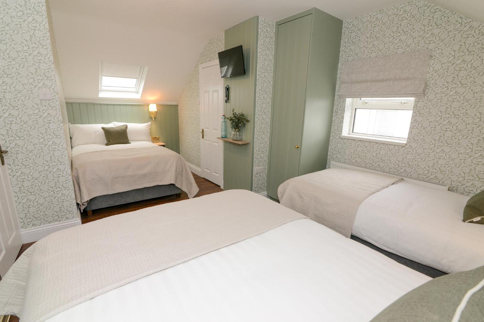Urban Nest Townhouse Bed and Breakfast Galway Exteriör bild